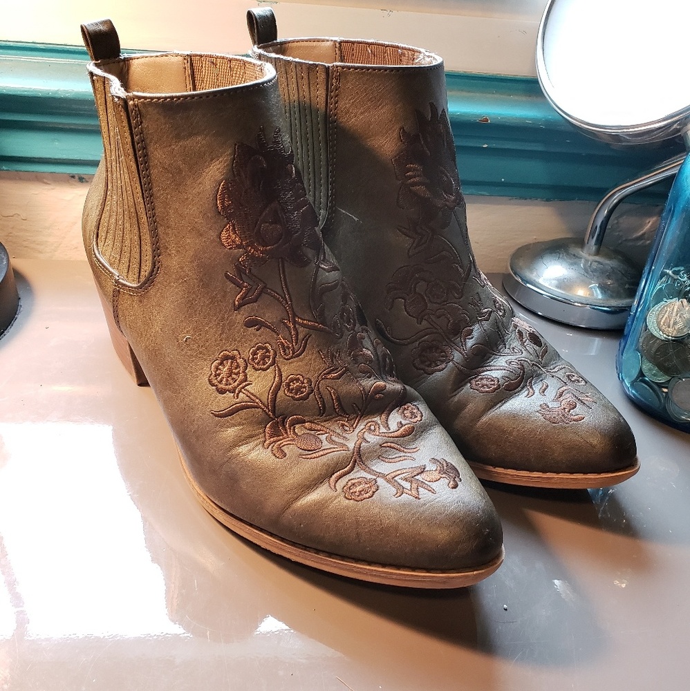 Green heeled booties